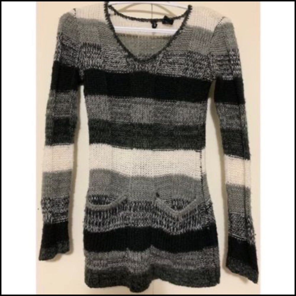 Ultra Flirt Long-sleeved Sweater Size Xsmall